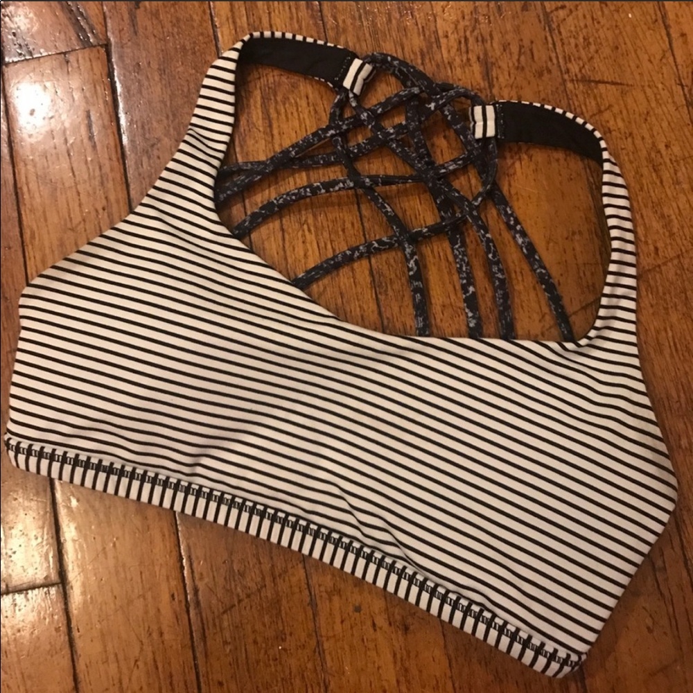 2 RARE Lululemon Free To Be *Wild Bras! - Picture 7 of 8